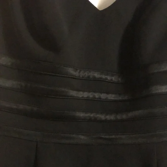 Petite  Black  Cocktail Backless Andrea Polizzi for Rex Lester Evening Dress - Picture 5 of 9